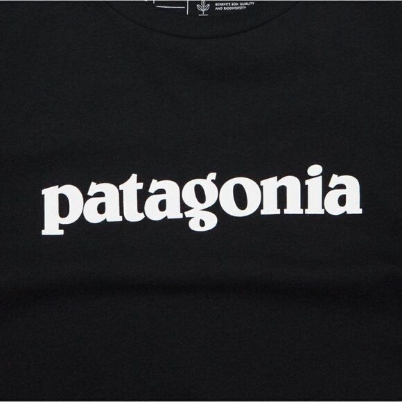 Patagonia Black Organic Cotton Tee - Size Small Slim Fit - Picture 2 of 6